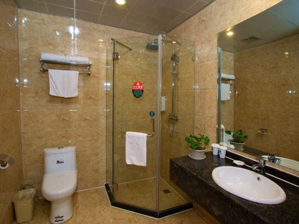 GreenTree Alliance ShiYan Middle BeiJing Road Jinling International Hotel