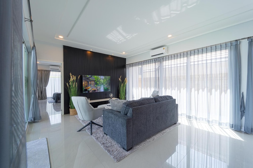 Modern Villa 3BR - Great Location KL3