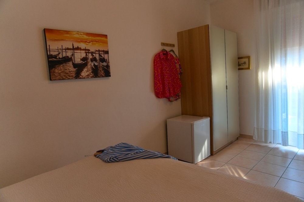 Le Petit Hotel