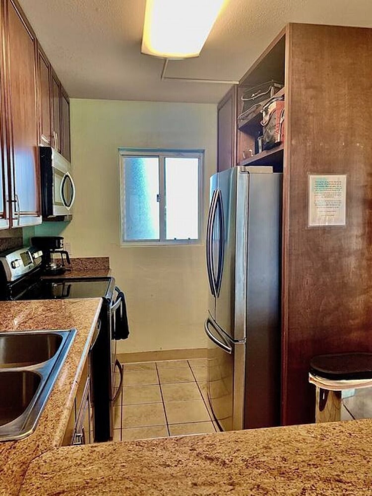 Menehune Shores 227 2 Bedroom Condo