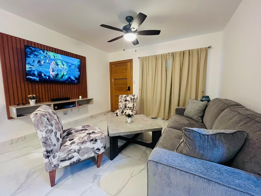 4BR 14 pax Twin Villa-Bbq & private pool