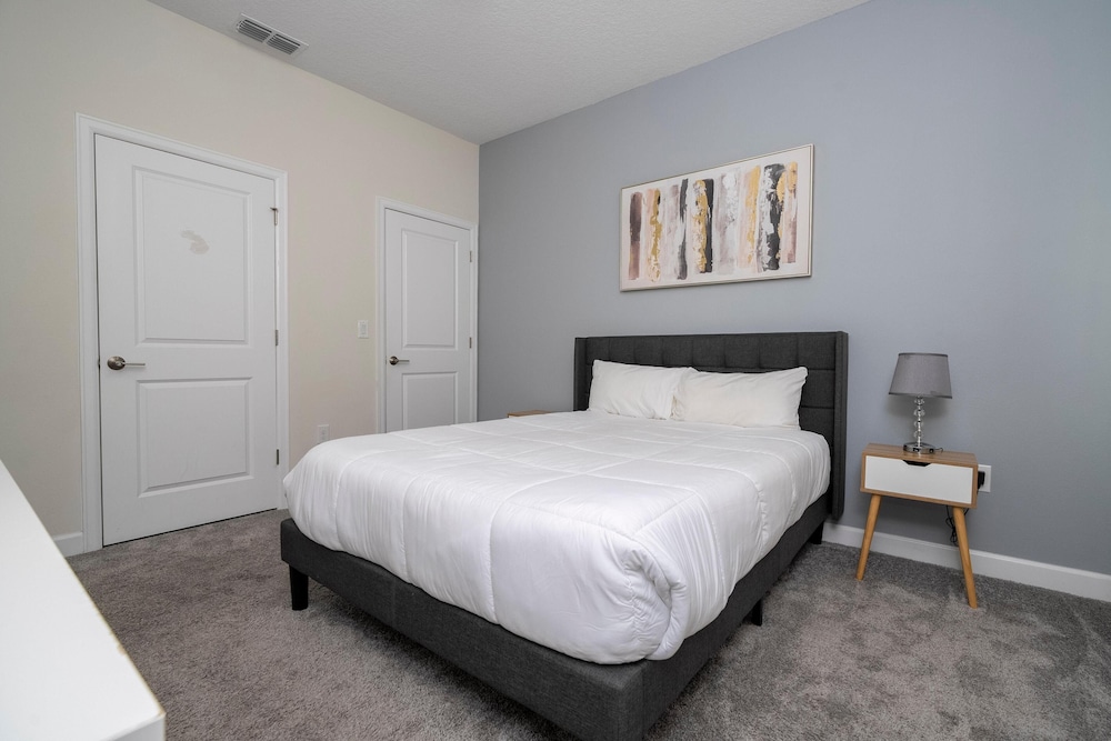 4337 QS - Charming Hideaway