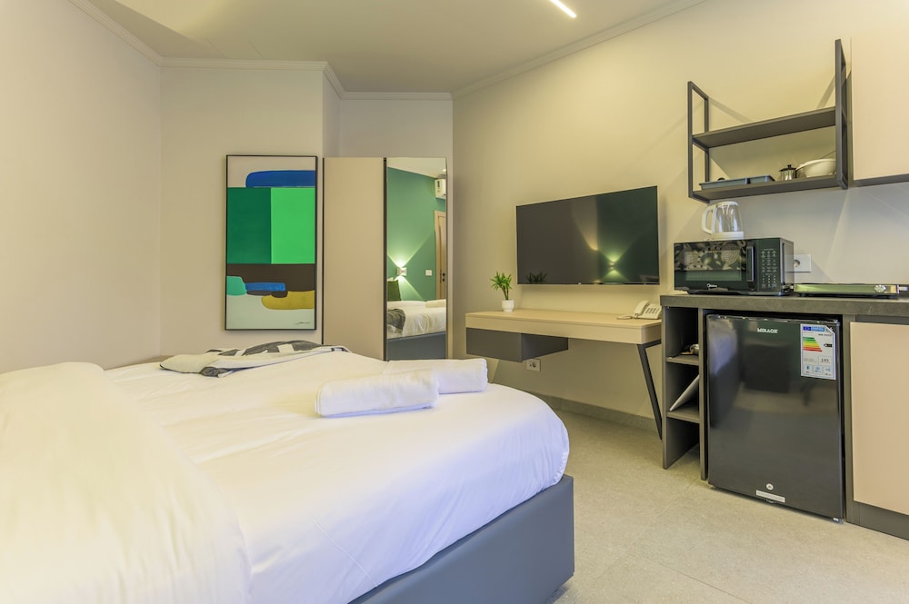 CityZen - Boutique Studios in Achrafieh
