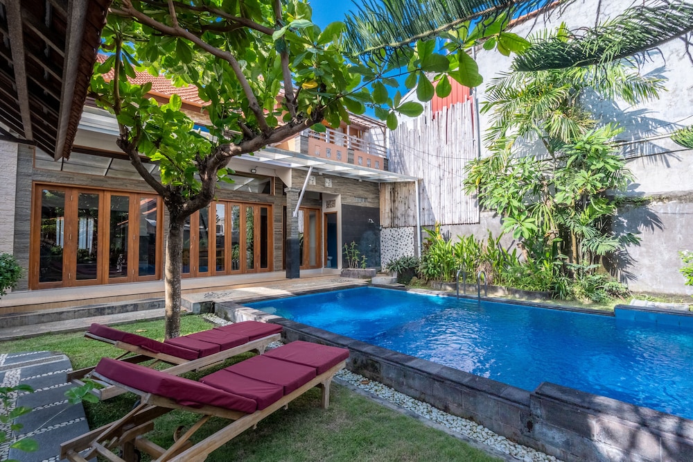 Villa Padma Nusa Dua view 3