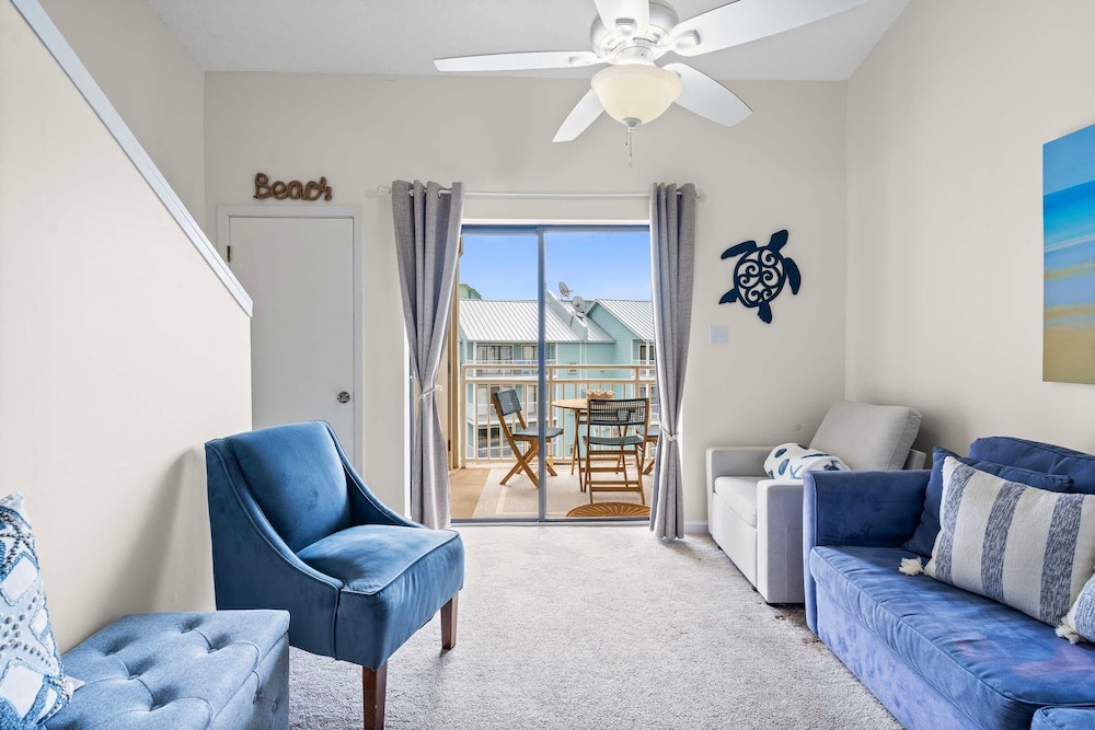 Sugar Beach 323