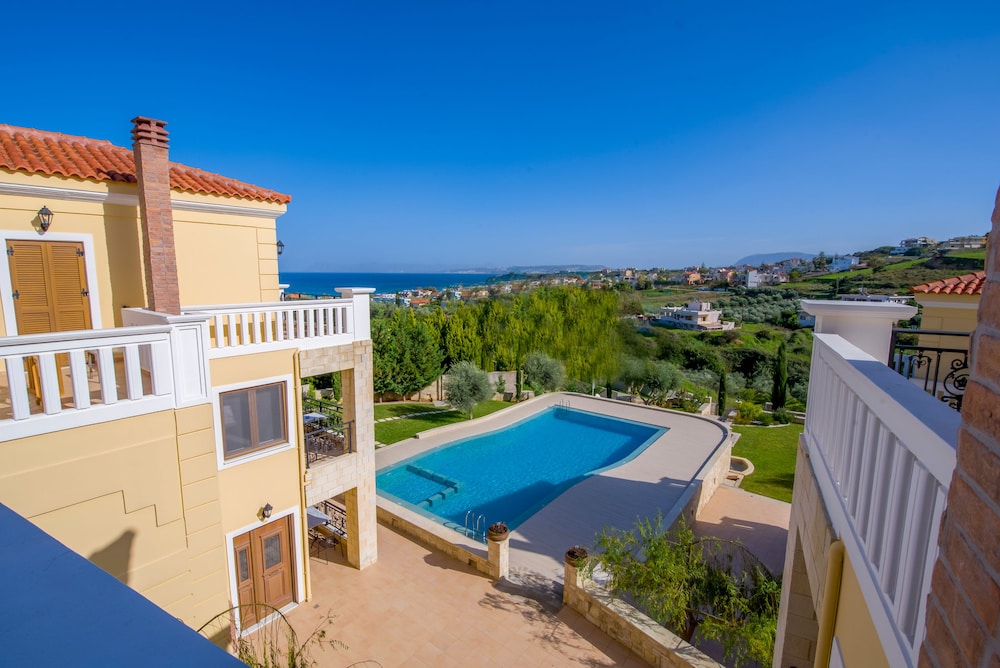 Casa Leone Suites