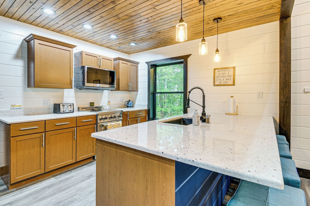 Red River Gorge Barndominium: Dog Friendly!
