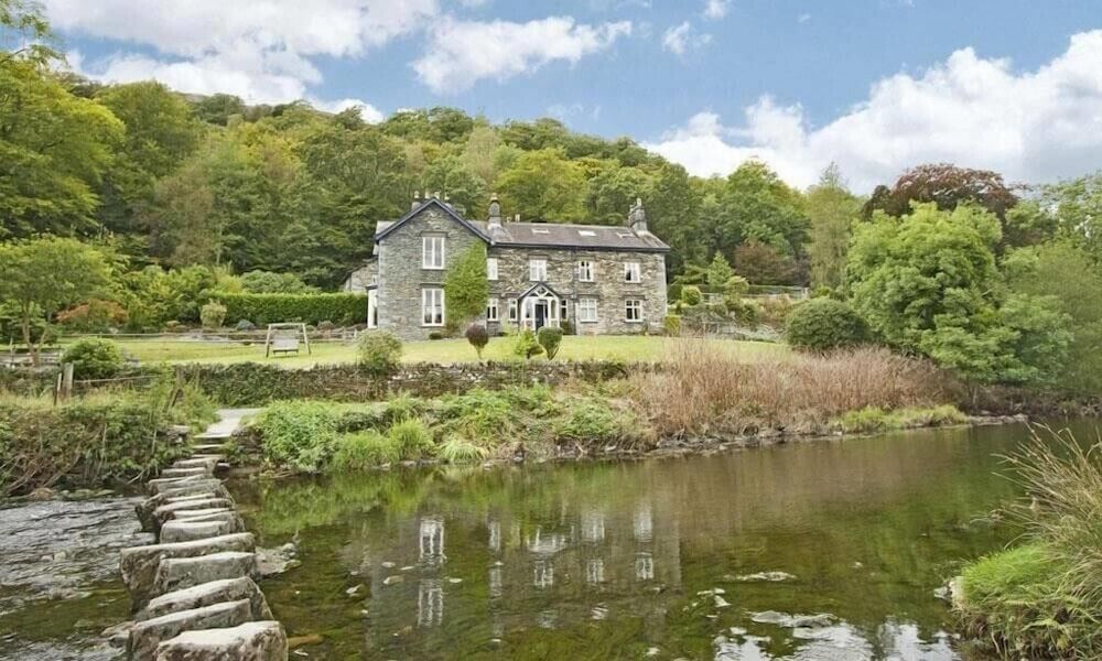 Stepping Stones House