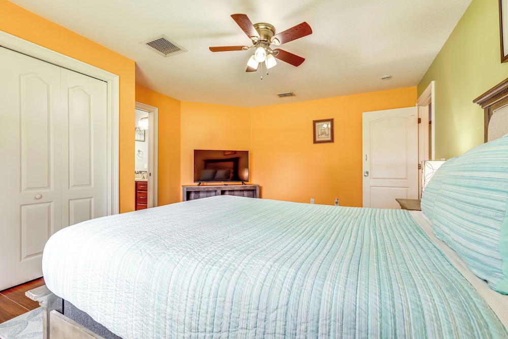 Family Home in Port St Lucie w/ Furnished Pergola!