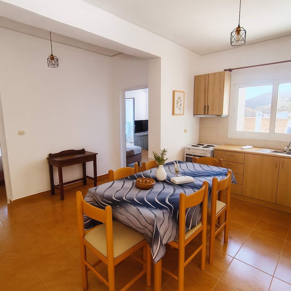 Beachfront Panorama Apart - Kythira Seaside Nest