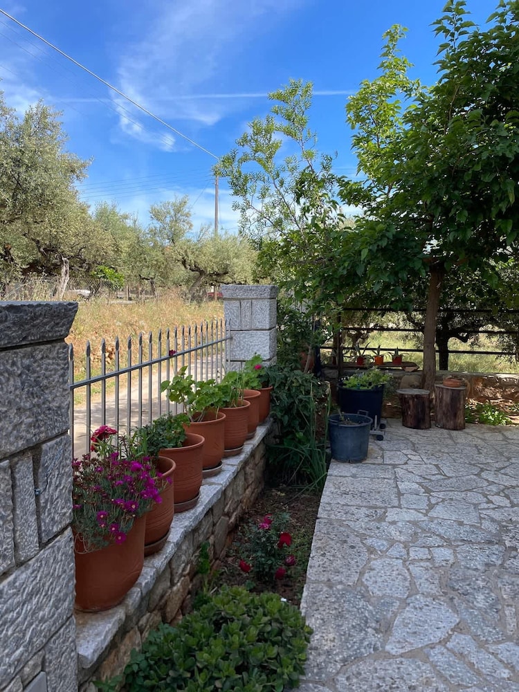 Stara Stone House Tranquil Garden Dazzling View