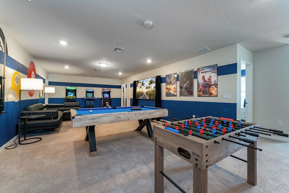 Discover Your Perfect Getaway 8BR Wonder