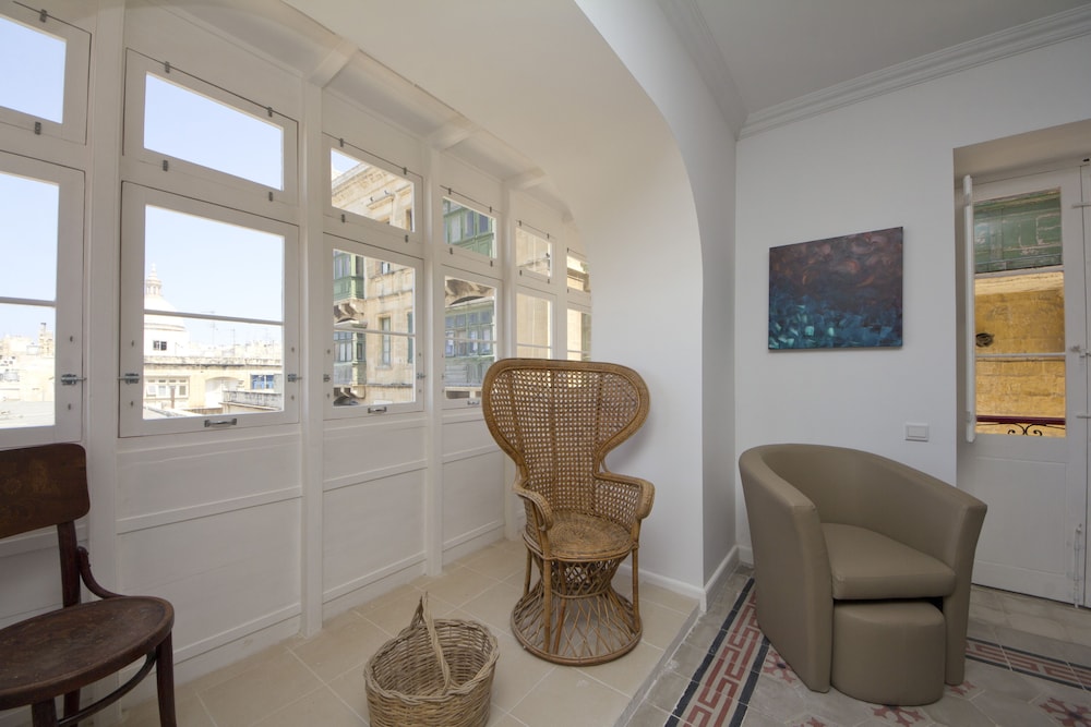 AG3 - Casa Rooms view 5