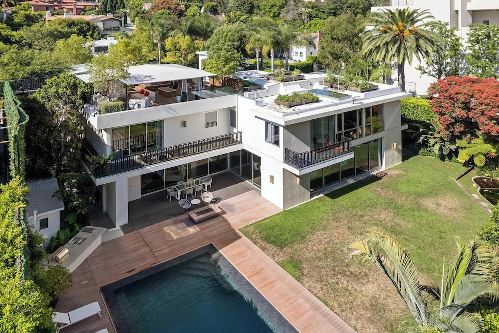 Alta Royale - Exquisite Designer Retreat Near Soho House & Rodeo Drive