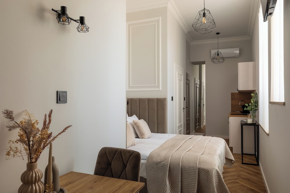 OLD TOWN Charm & Chic by Downtown Apartments
