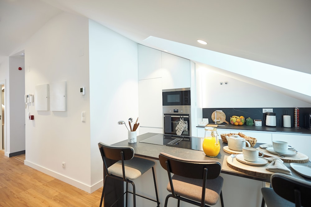Borealis Lisbon Apartments - Bairro Alto.