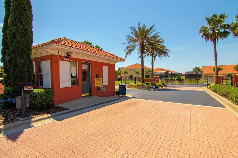 Lesa's Solana Resort Vacation Home
