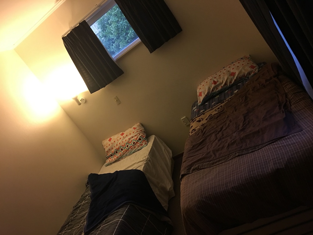 Bedroom Flats and Bedspaces In Auckland - Image 3
