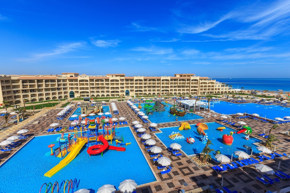 Pickalbatros White Beach Resort - Hurghada