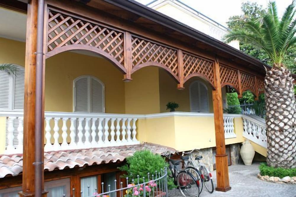Photo 14