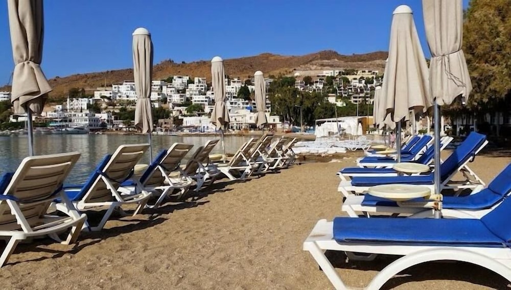 ASPAT OTEL BODRUM - Plaj Restoranı - Image 7