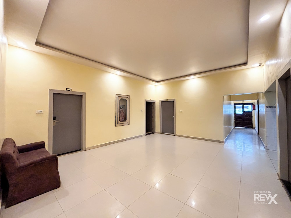 Hotel Diamond Palace