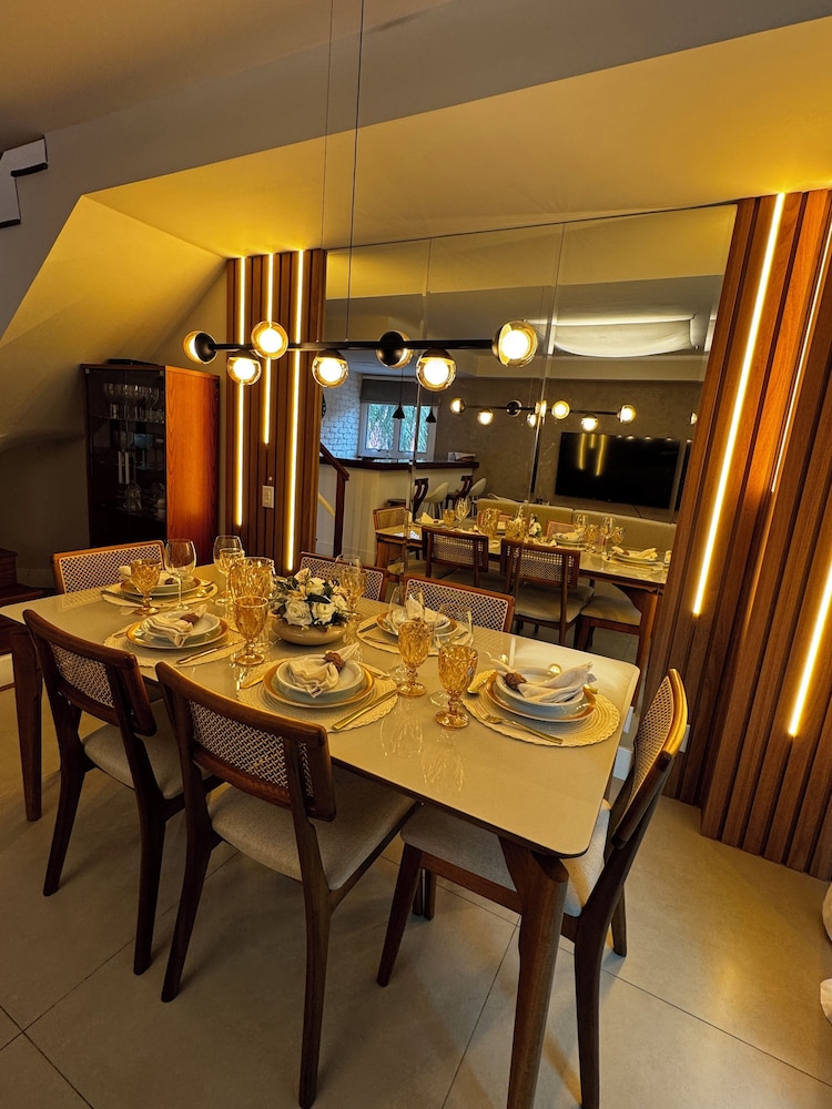 Duplex Leblon com Garagem Vista Cristo - 2 Quartos