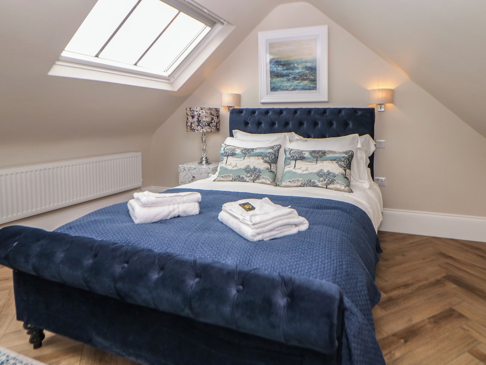 Netherdale Penthouse