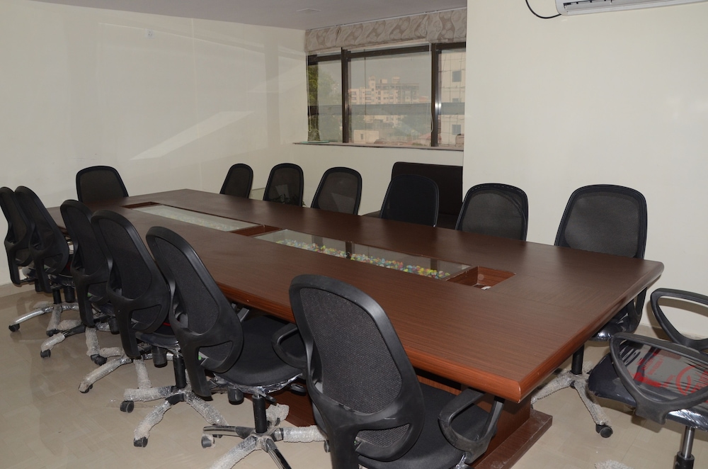 meeting & event spaces