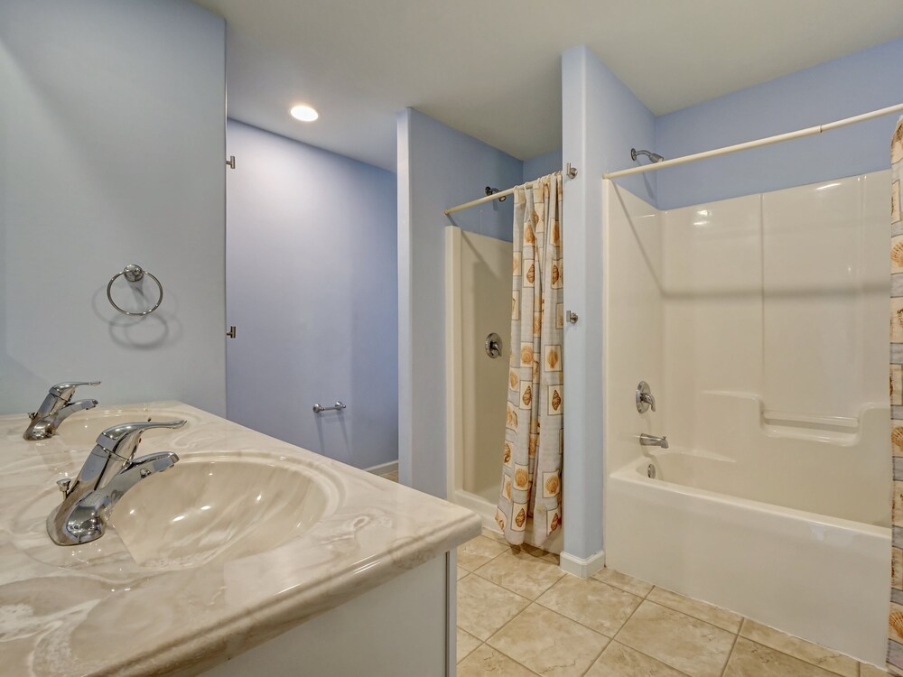 Coppertop by Topsail Realty