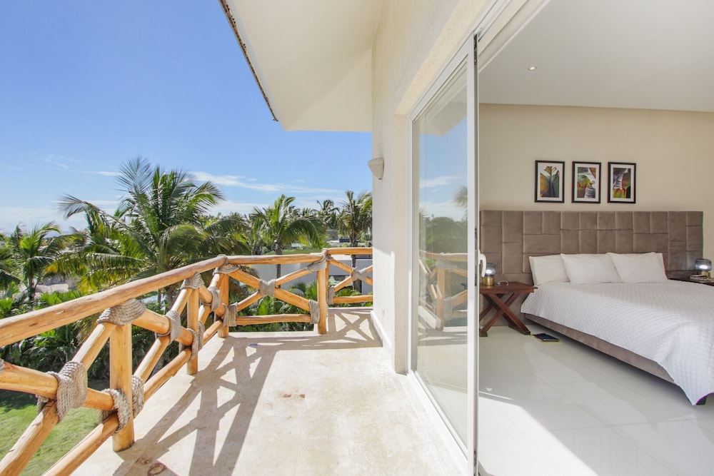 Stunning 6BR Villa With Ocean View in Cap Cana