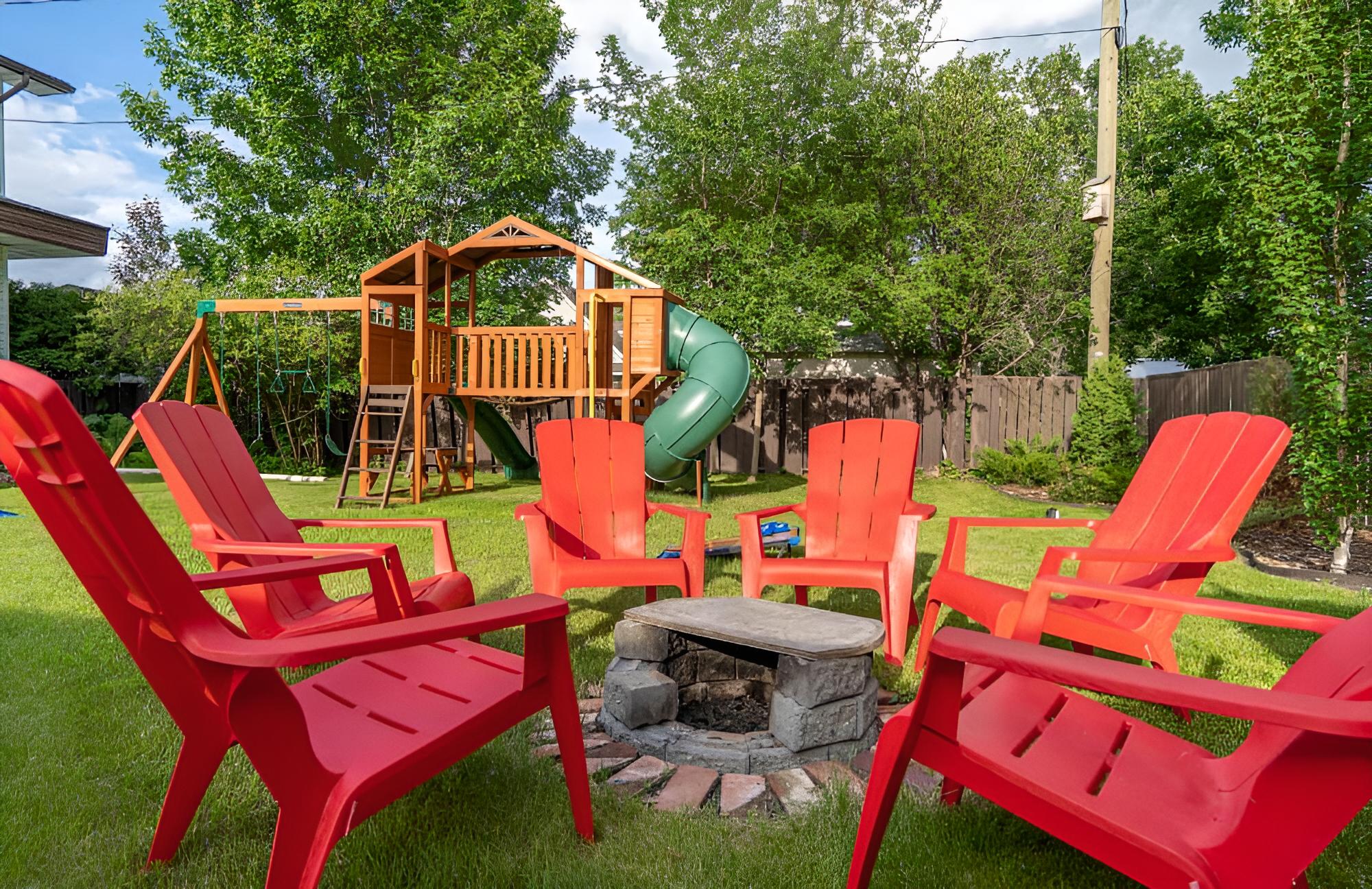 The Riverside No Service Fees Patio Firepit