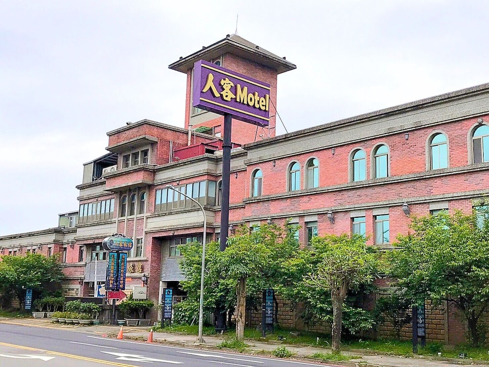 Langkei Hotel