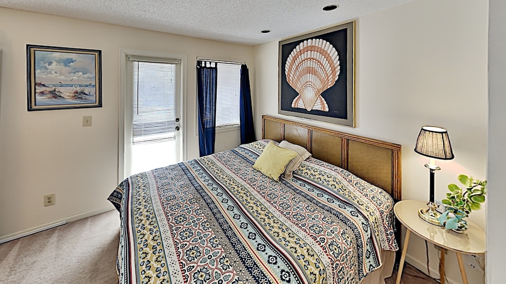 Arcadian Dunes 13-151 2 Bedroom Condo