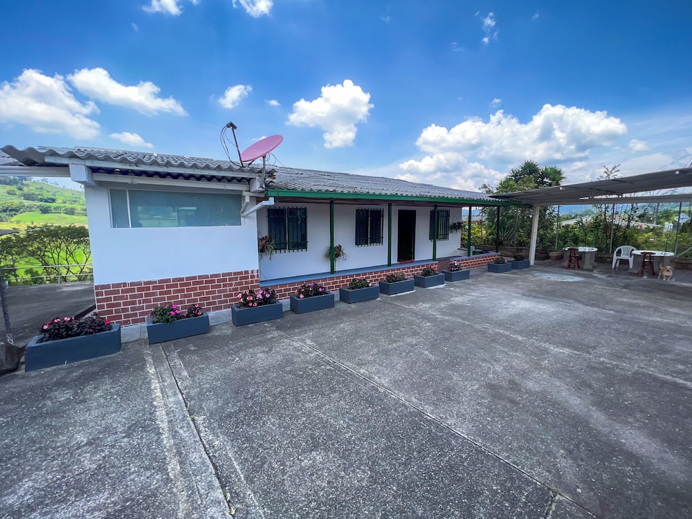 La Cosecha Hostal