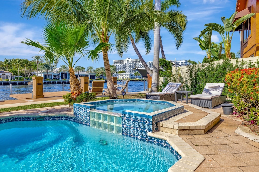 Serenity Villa in Pompano Beach