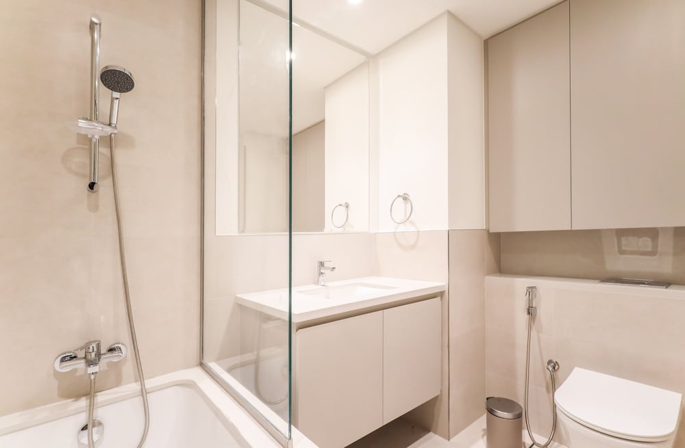 Elite LUX Holiday Homes - Dubai Creek Oasis 2BR Luxe w Burj View