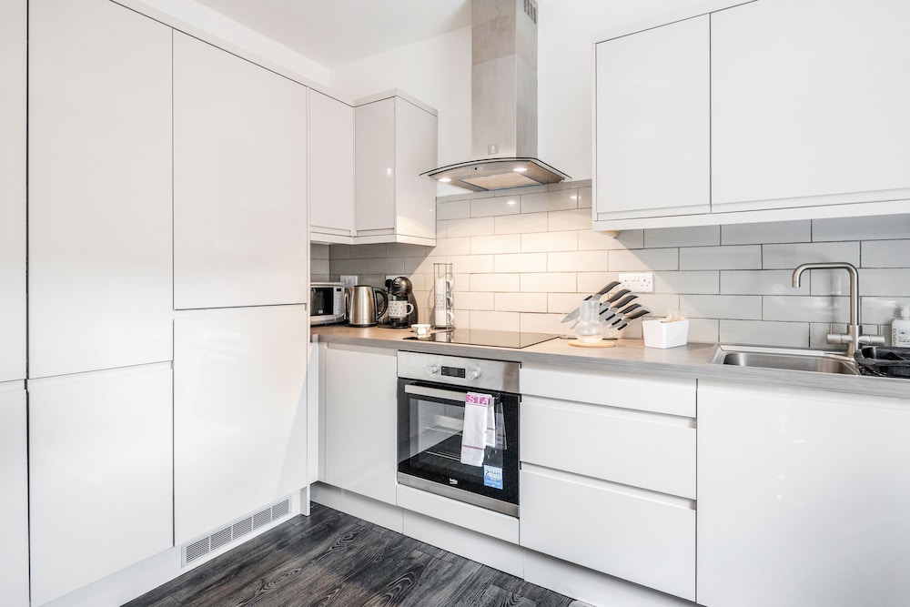 1BR Victorian House Near Bedford City Centre view 4