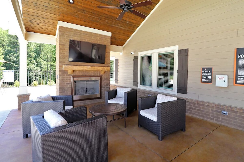 Landing Apartments - Lyman