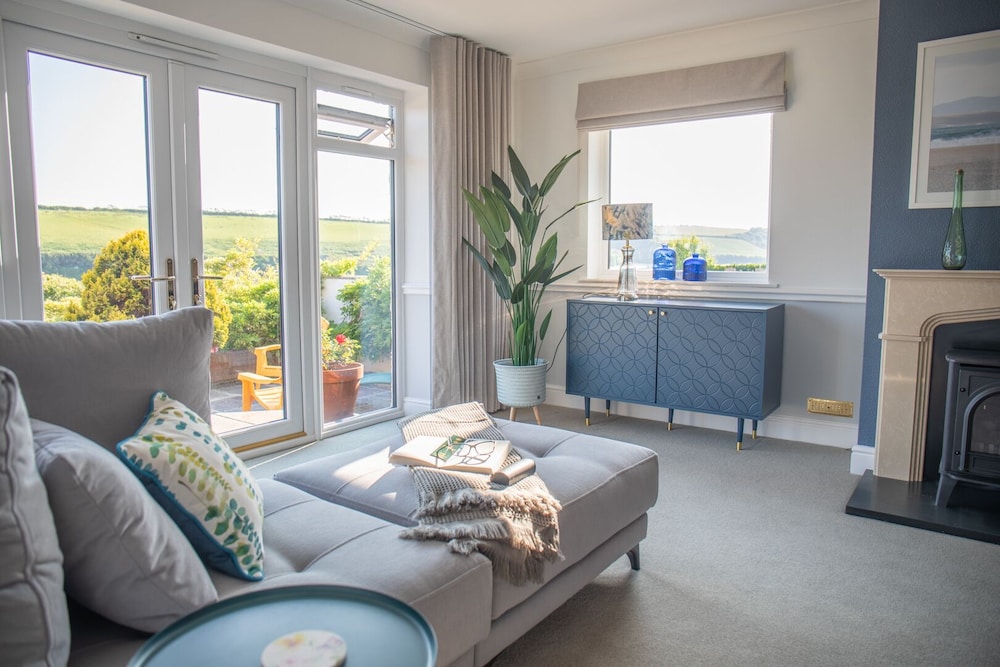 Newquay Tamarisk Lodge on the Gannel