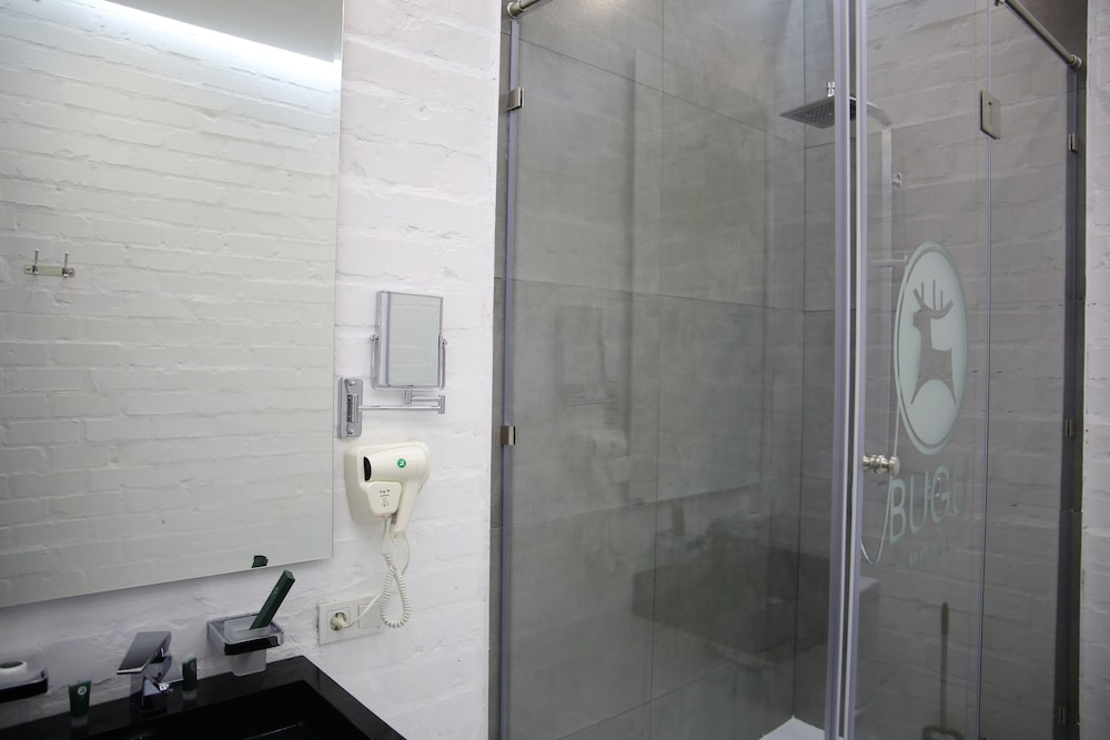 Bugu Hotel Bishkek 88