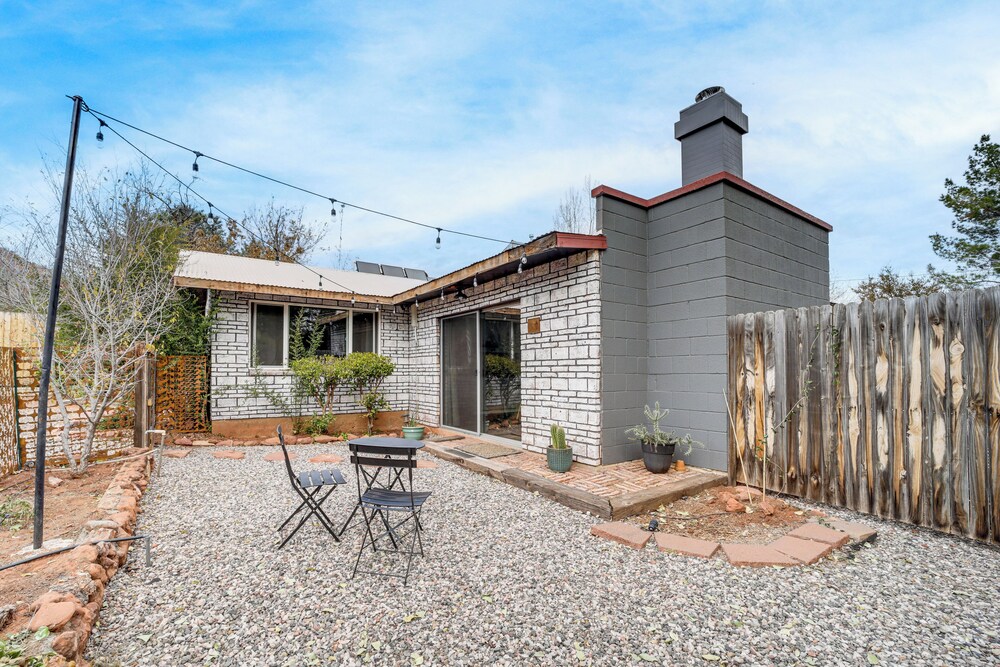 < 2 Mi to Red Rock State Park: Cozy Sedona Cottage
