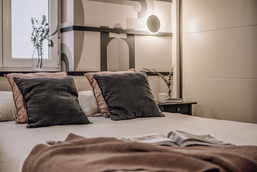 Kindo - 2 Bedrooms in Goya