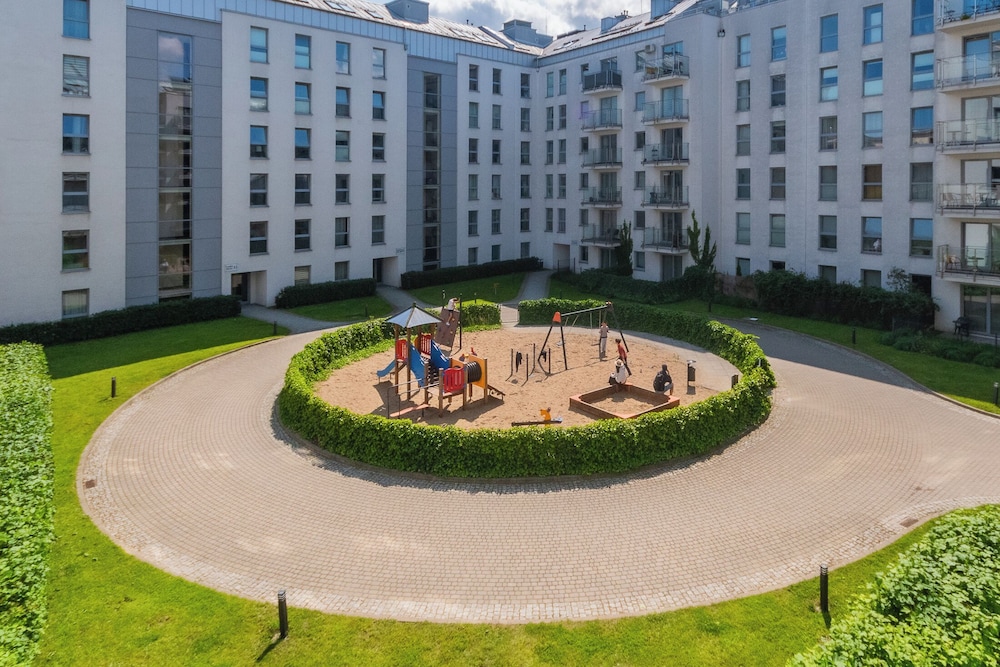 Amber Port 12B by Grand Apartments