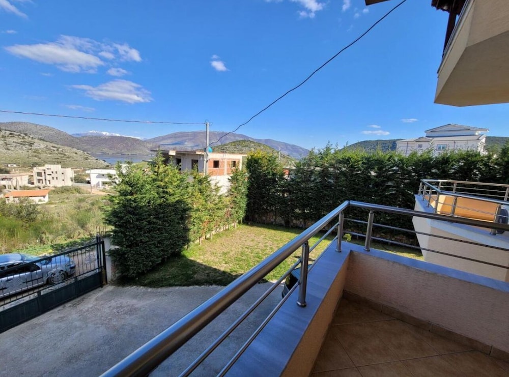 Mihasi Apartments