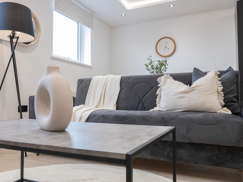 Discover Camden Passage One Bedroom by Belvilla