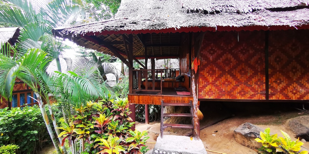 Phi Phi Relax Beach Resort