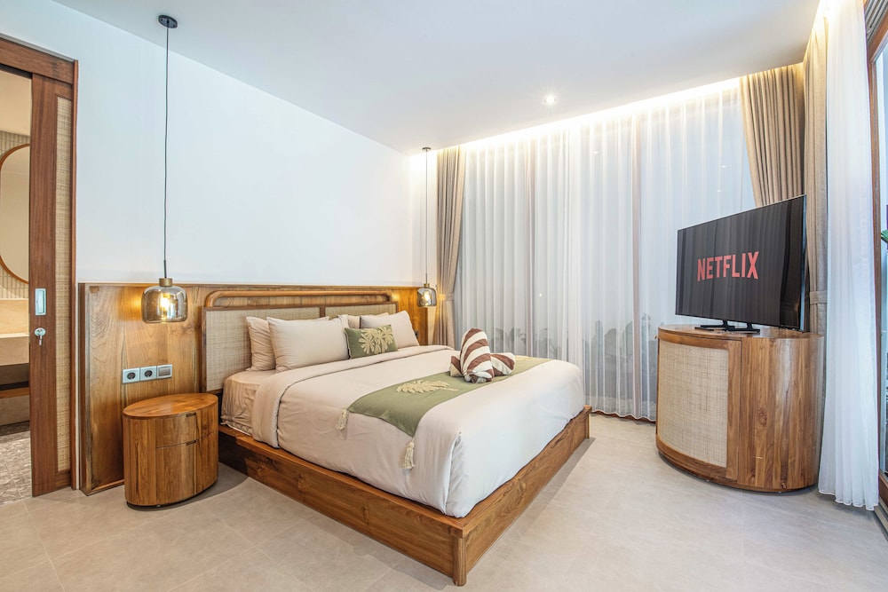 Luxury 2BR Retreat Jungle View Near Ubud Center