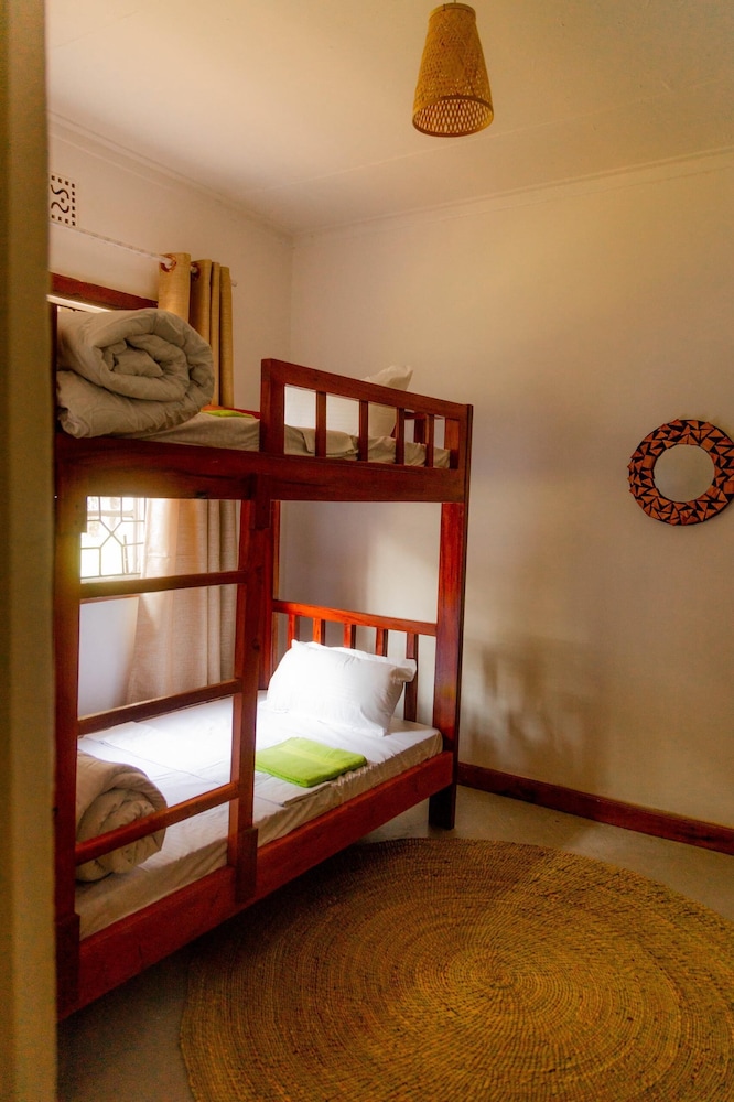 Arushabackpackers home
