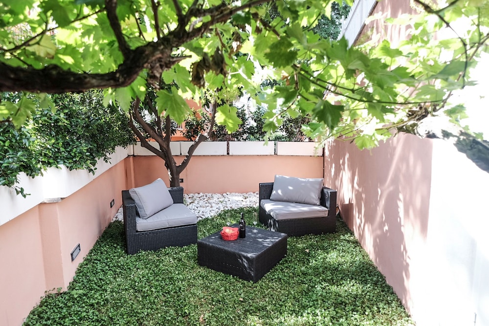 Wonder Relaxing Garden